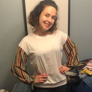 White and balloon sleeved top